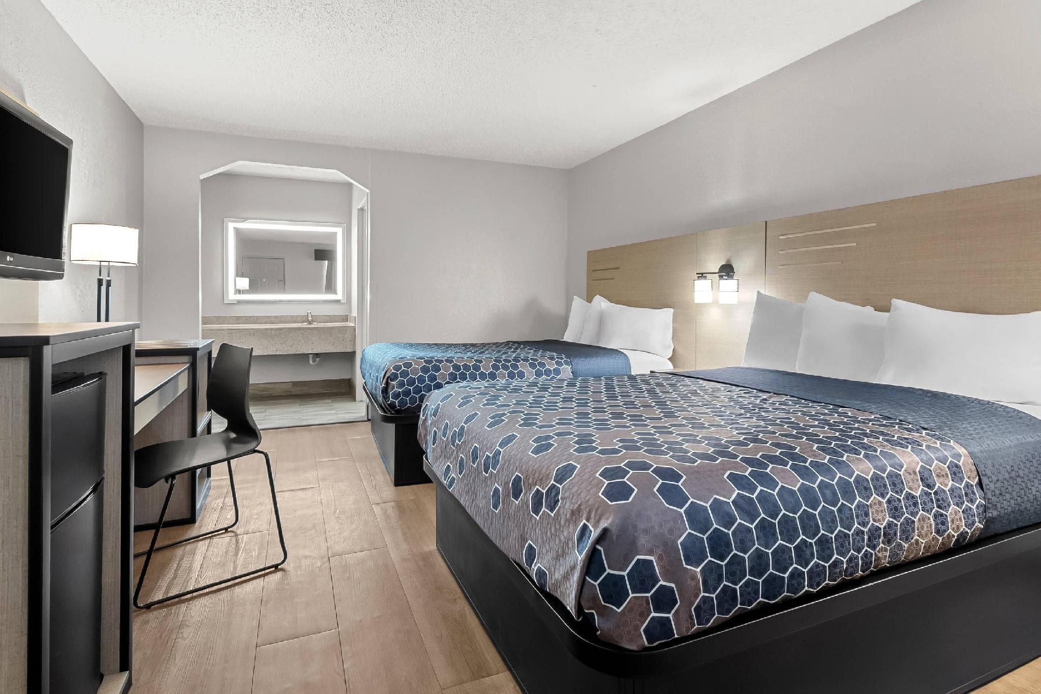 Rodeway Inn North Charleston - Ashley Phosphate photo 2