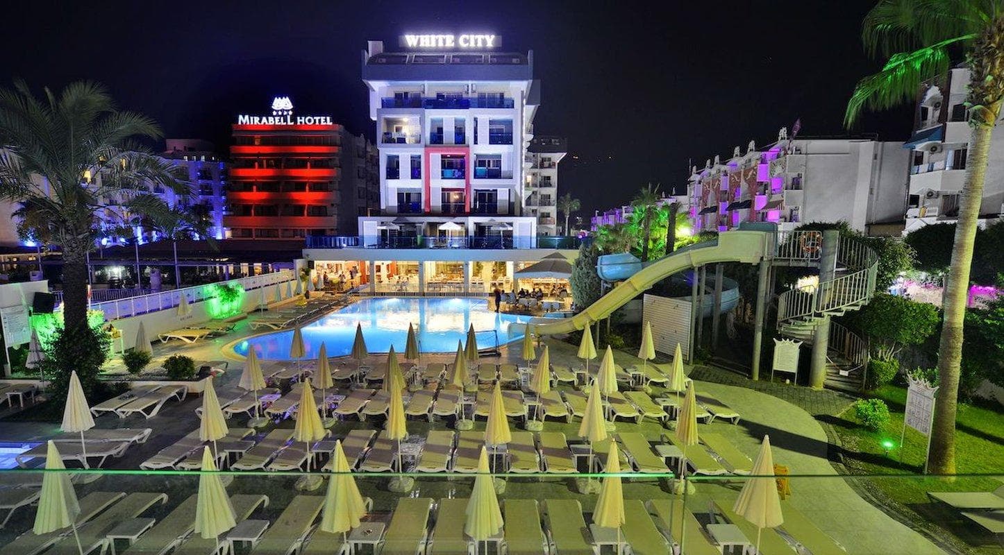White City Beach Hotel photo 3