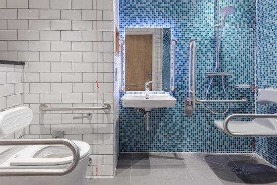 Holiday Inn London-Heathrow Bath Road By IHG photo 2