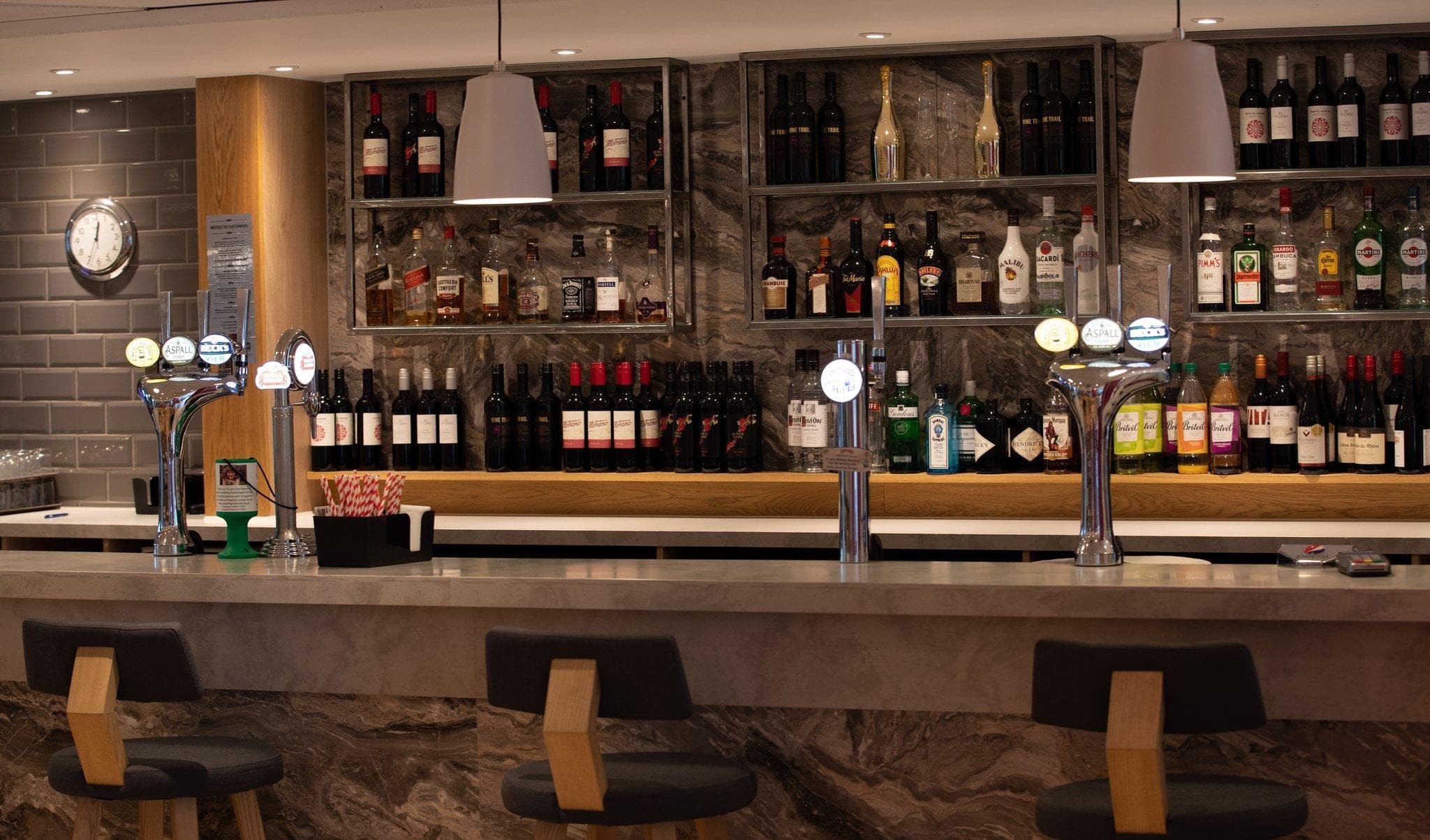 Holiday Inn Express London Stansted By IHG photo 4