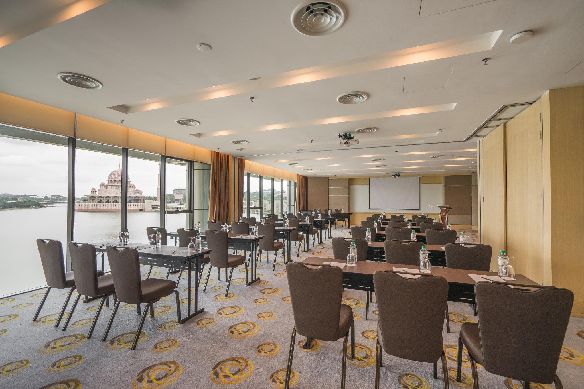 Zenith Hotel Putrajaya photo 4