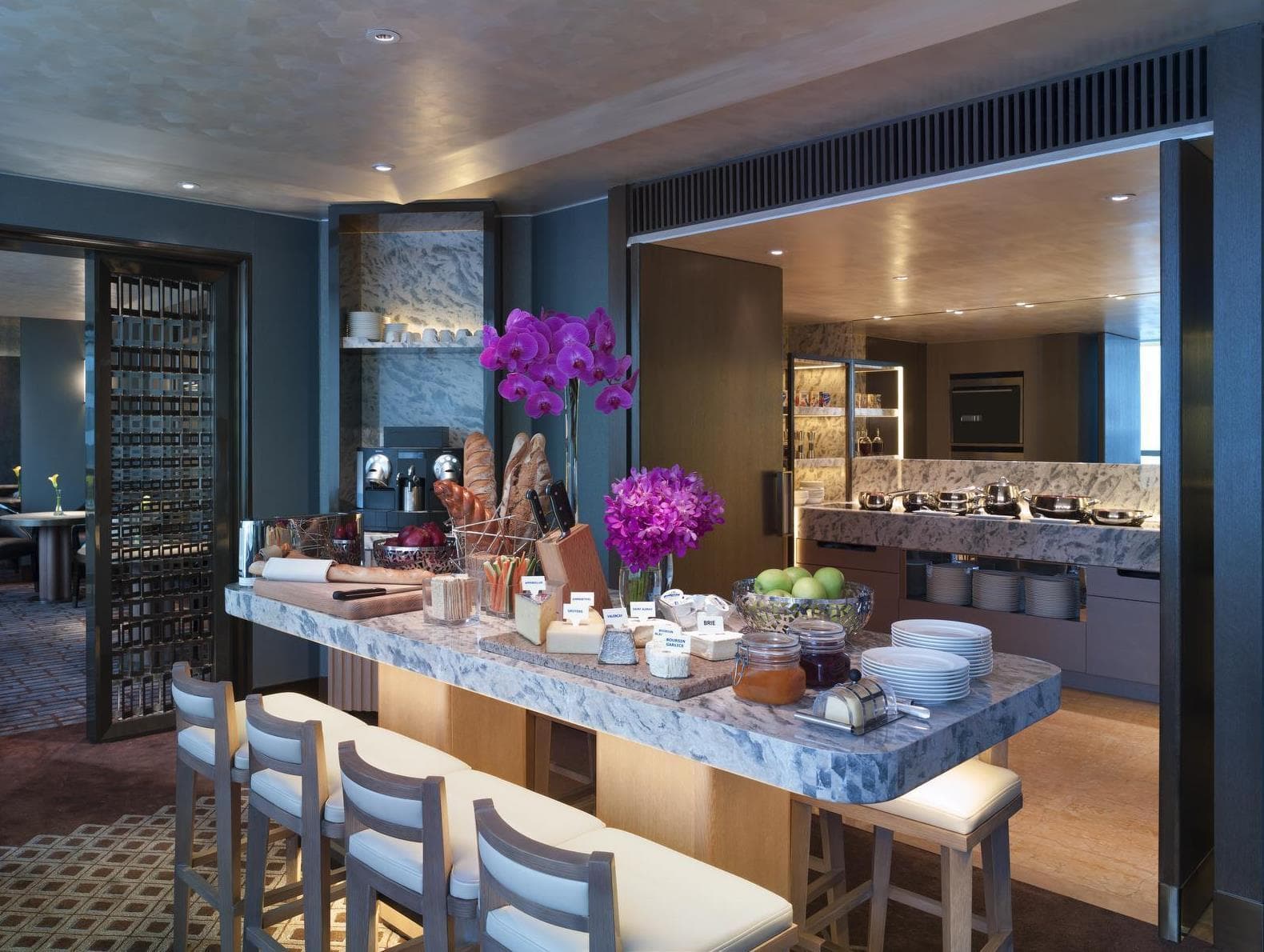 Conrad Hong Kong photo 3