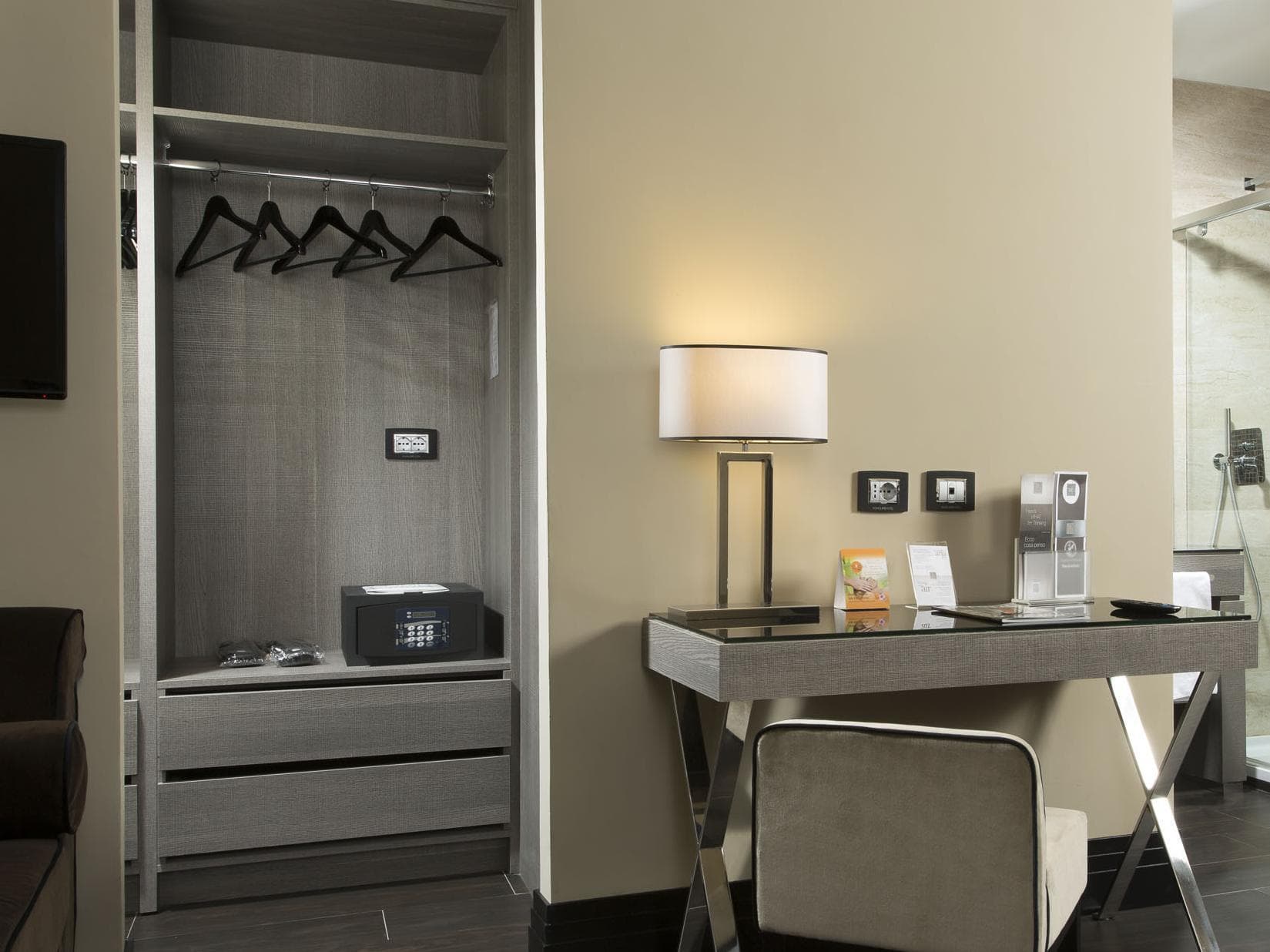 Rome Life Hotel photo 2