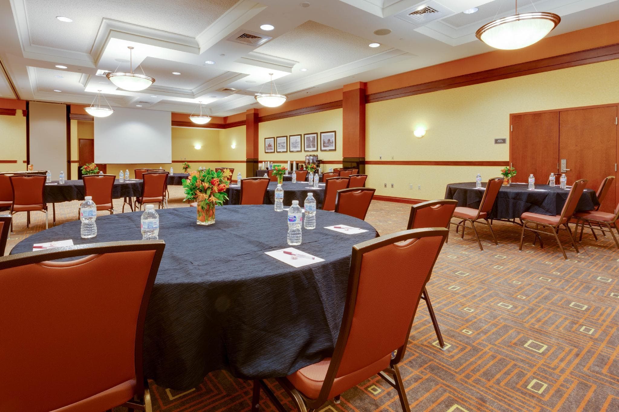 Drury Inn & Suites St. Louis near Forest Park photo 5