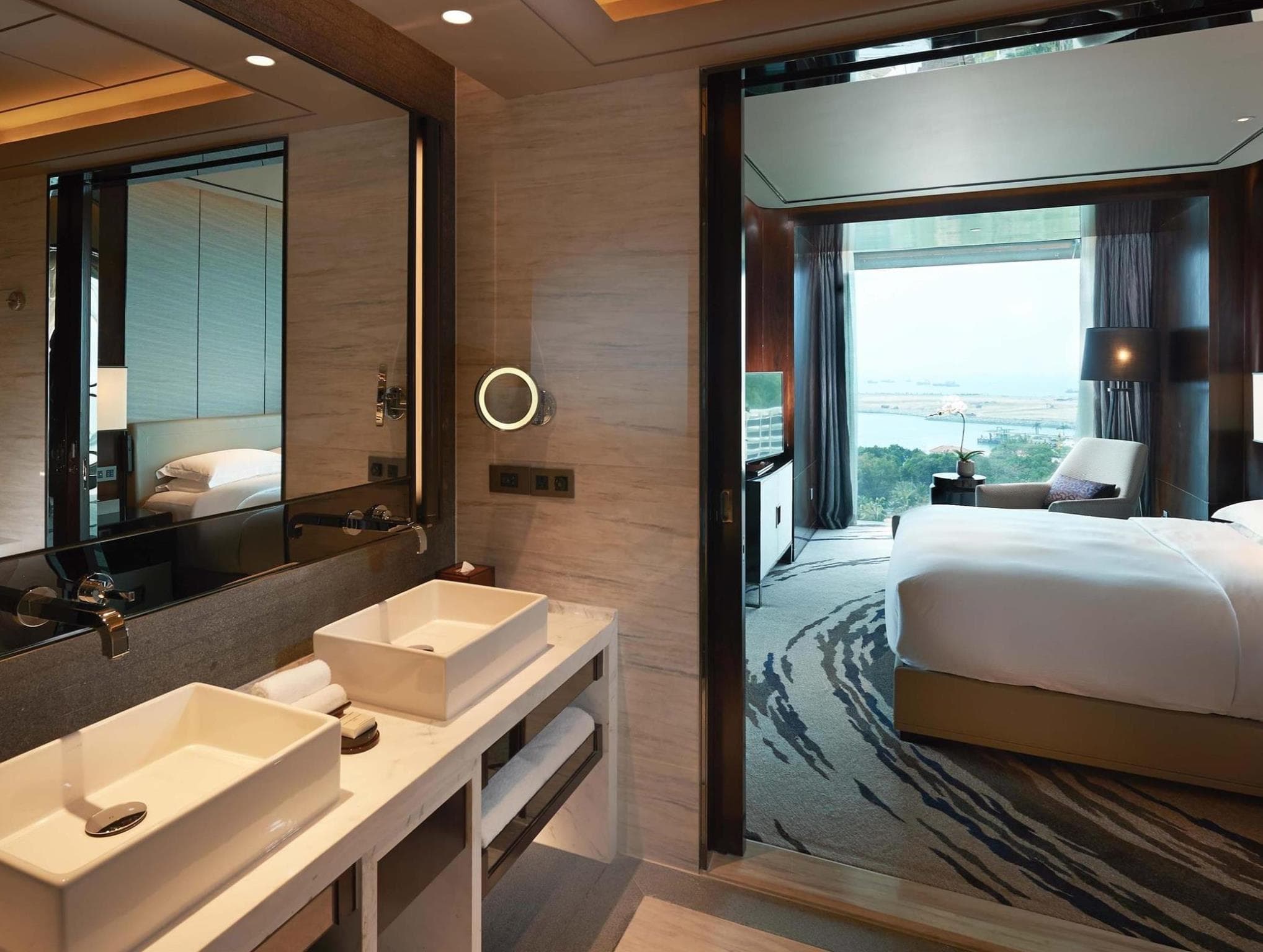 Hilton Shenzhen Shekou Nanhai photo 3