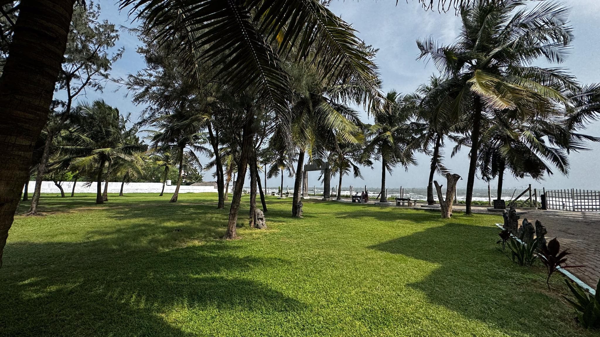 Hotel Sea Breeze at Mahabalipuram photo 3