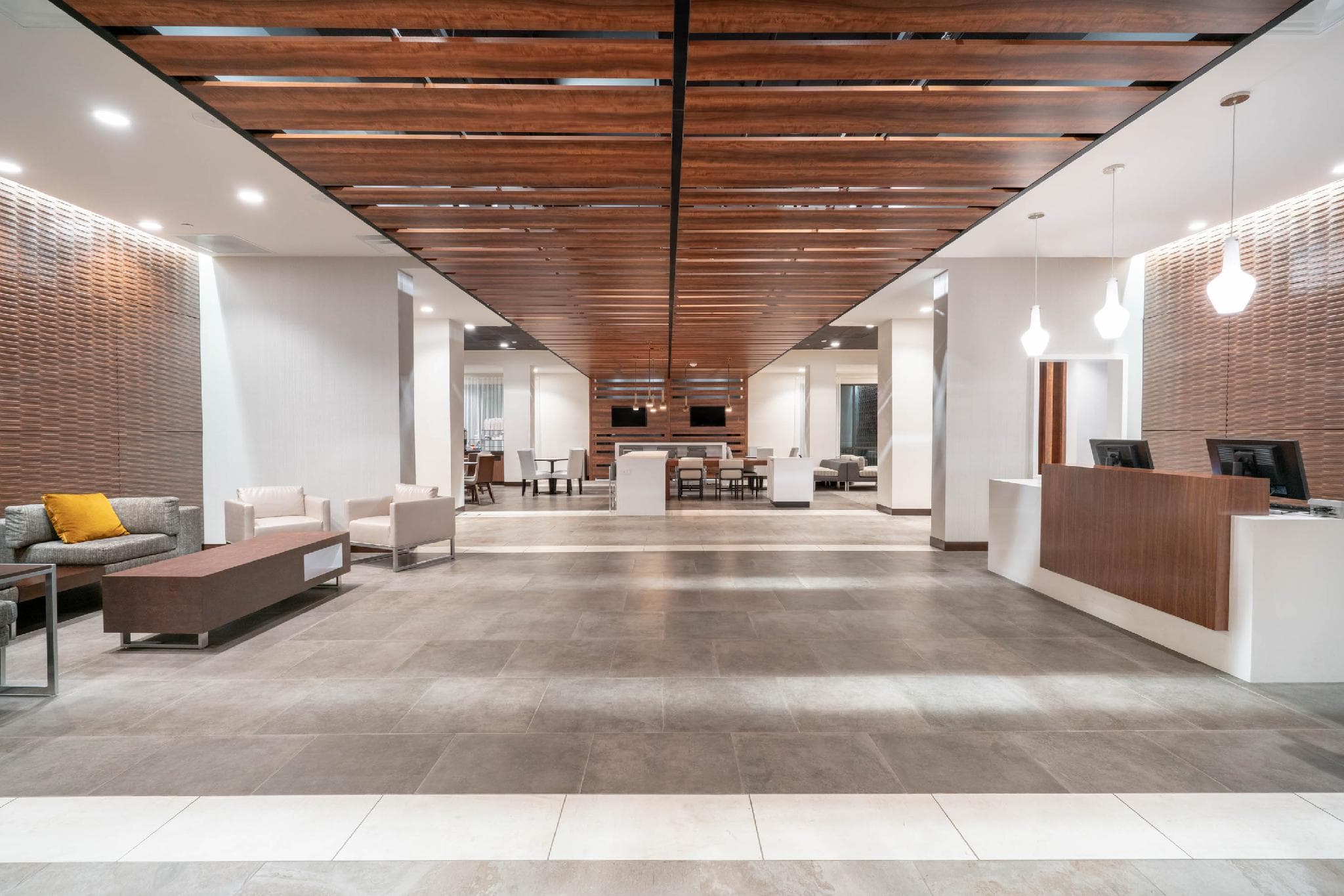 Hampton Inn by Hilton Nashville Airport Century Place photo 4
