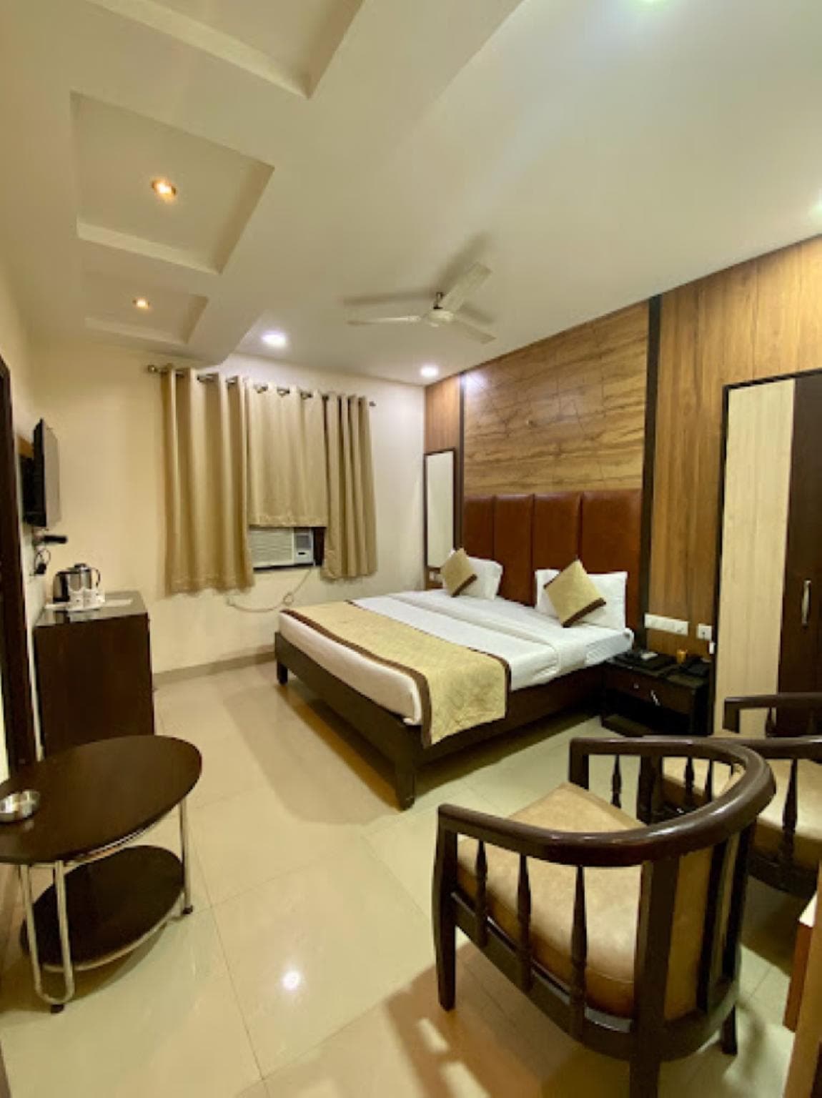 Hotel Pradeep Palace(Gorakhpur,UP) photo 2