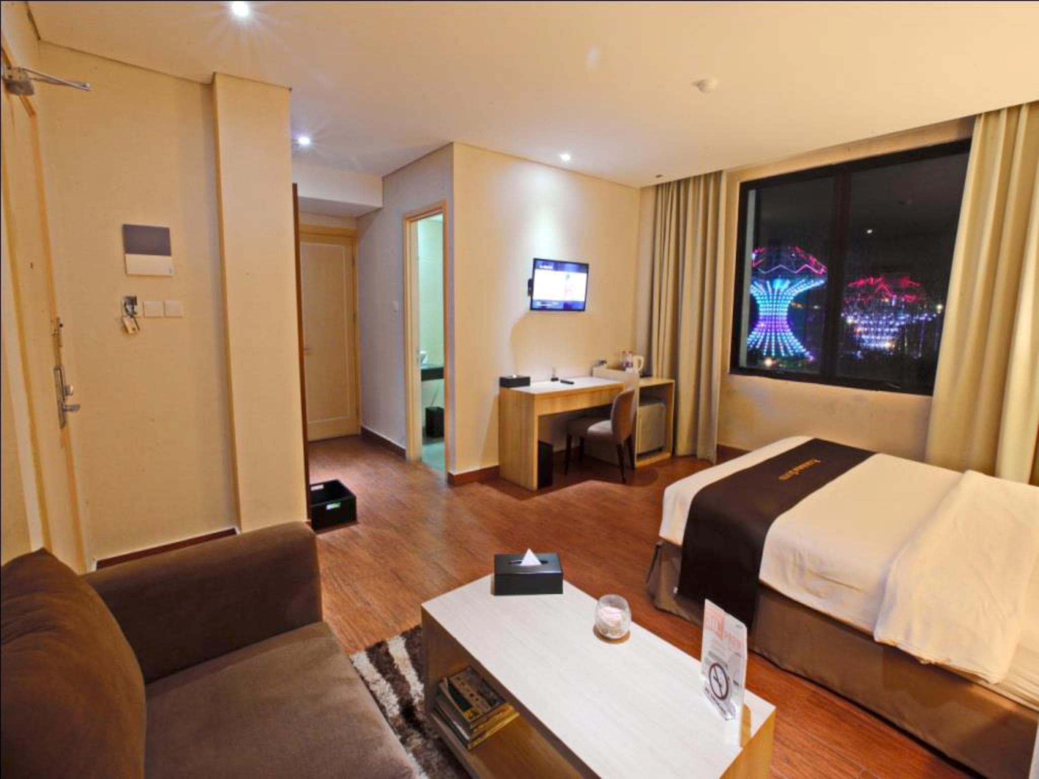 Padjadjaran Suites Resort and Convention photo 5