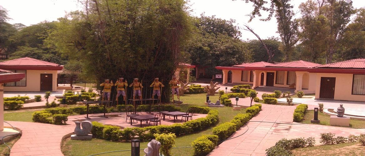Design Galleries Complex, SURAJKUND