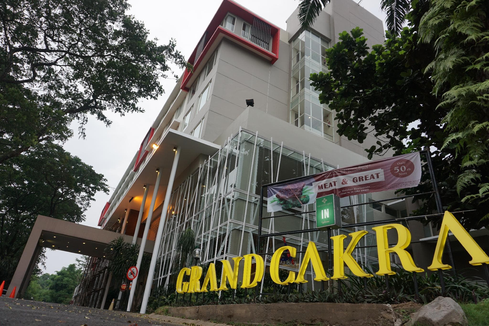 Grand Cakra Hotel Malang photo 3