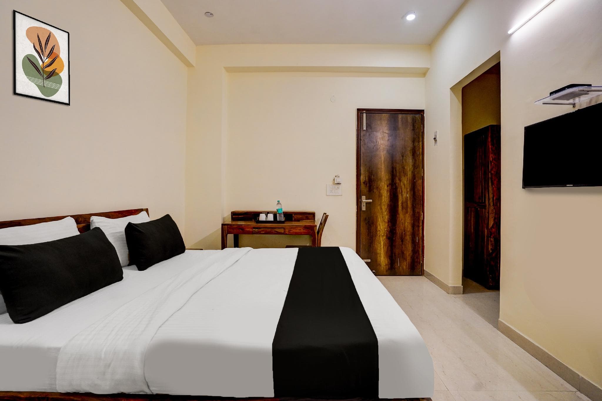 Hotel O Noida 86 retreat photo 5