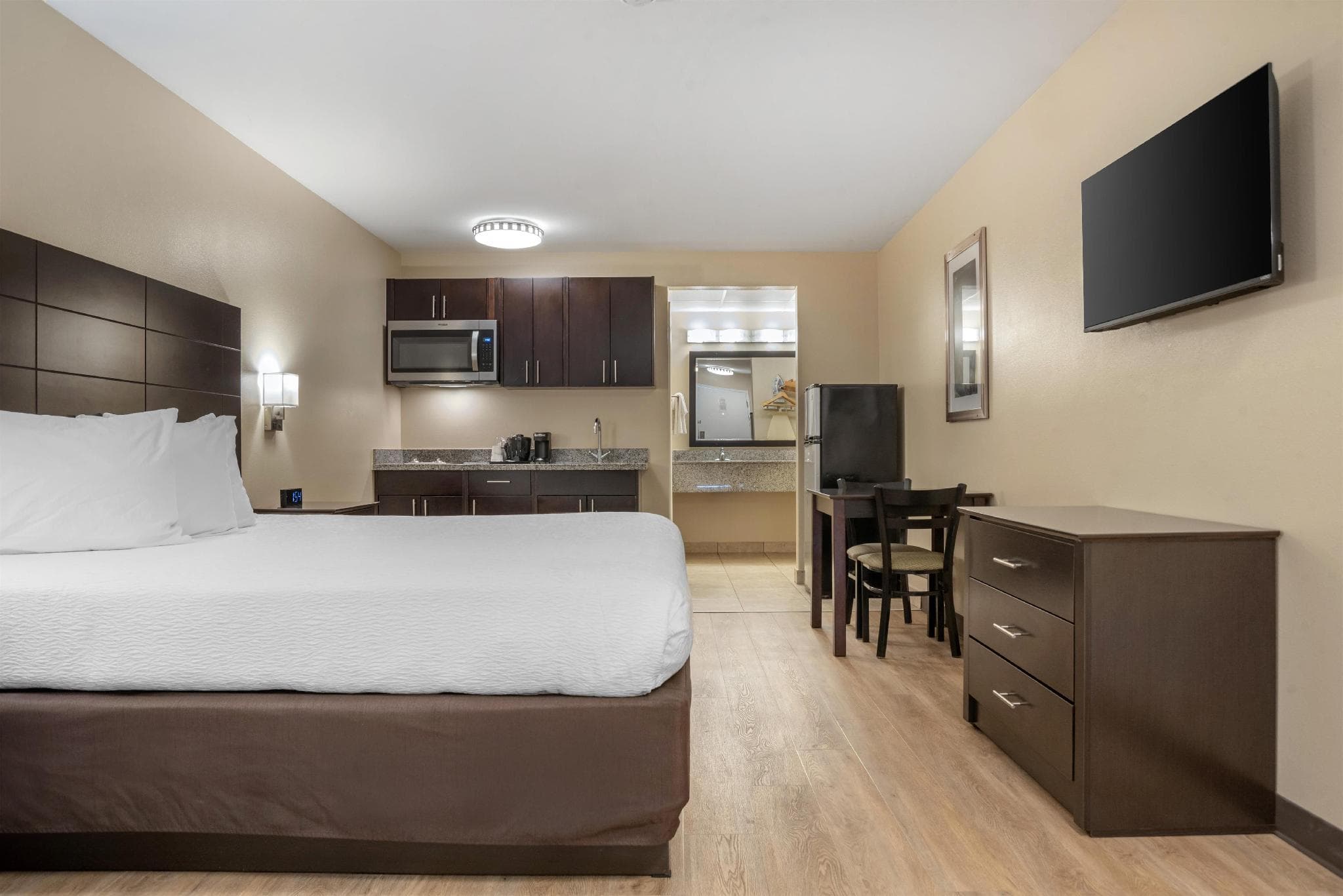 SureStay Studio by Best Western Gonzales photo 2