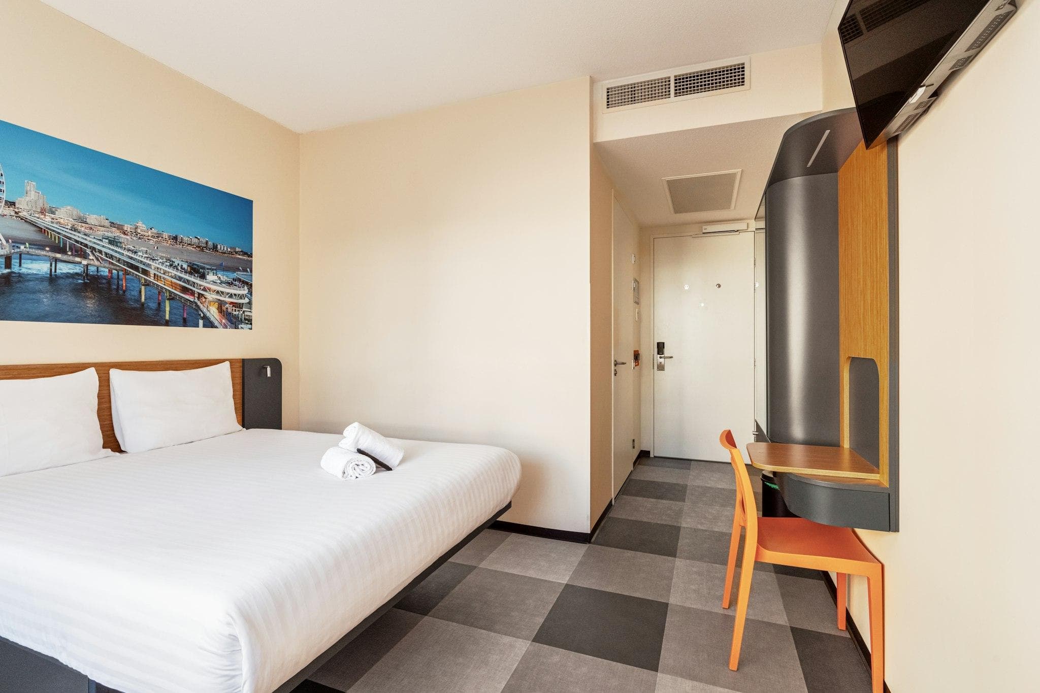 easyHotel The Hague Scheveningen Beach photo 5