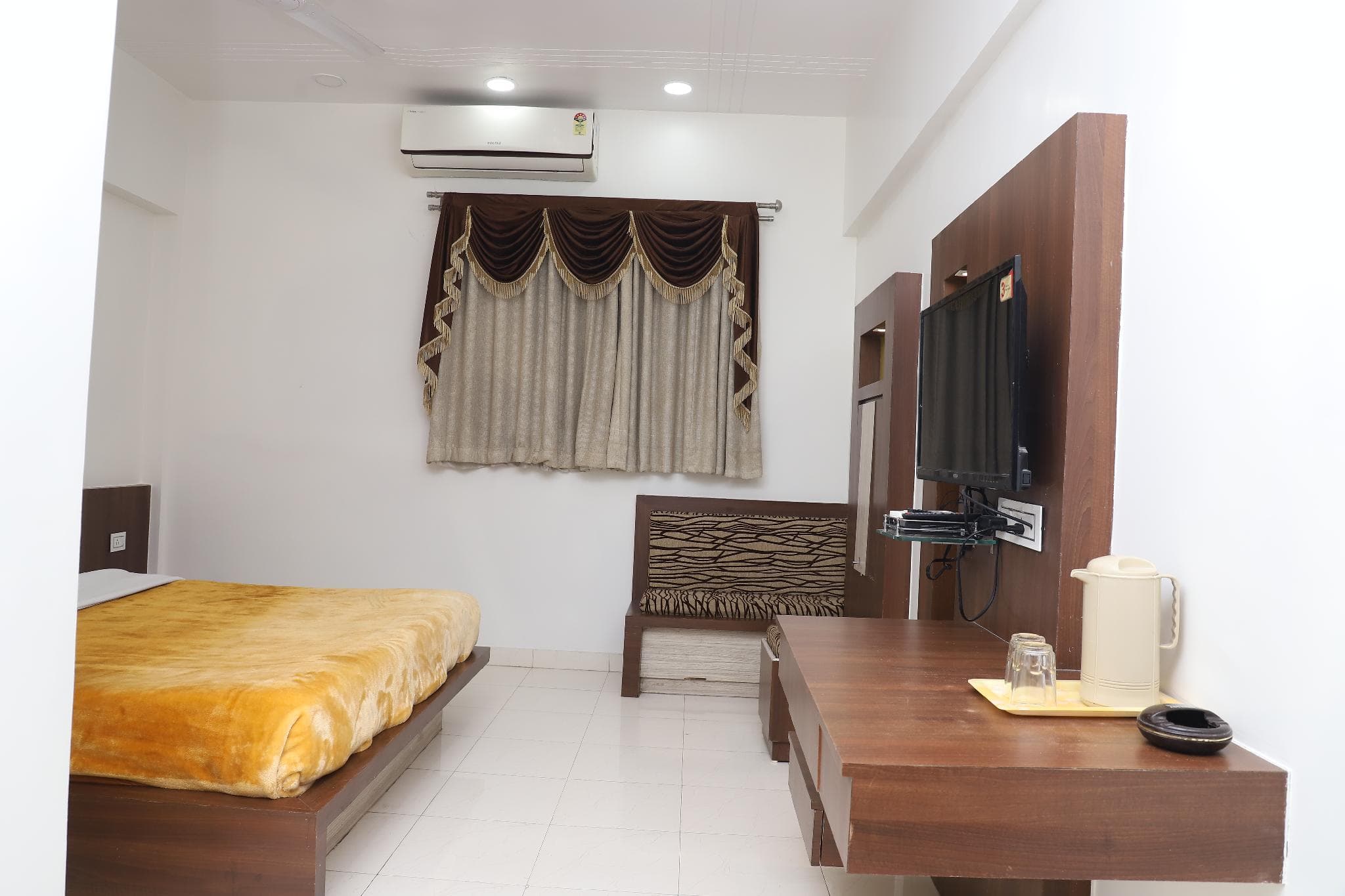 The Byke Embassy - Surat photo 2