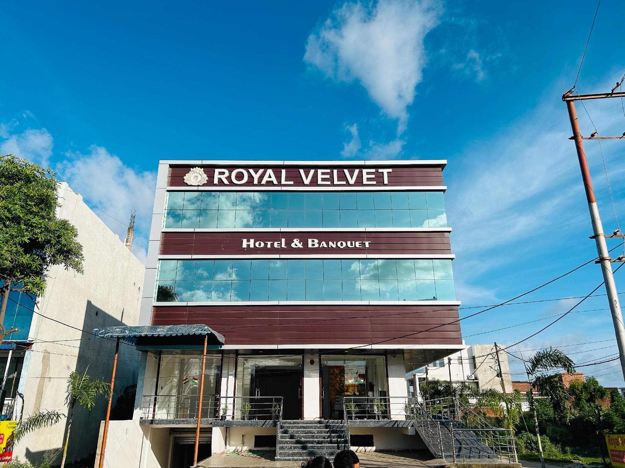 Royal Velvet Hotel & Banquet