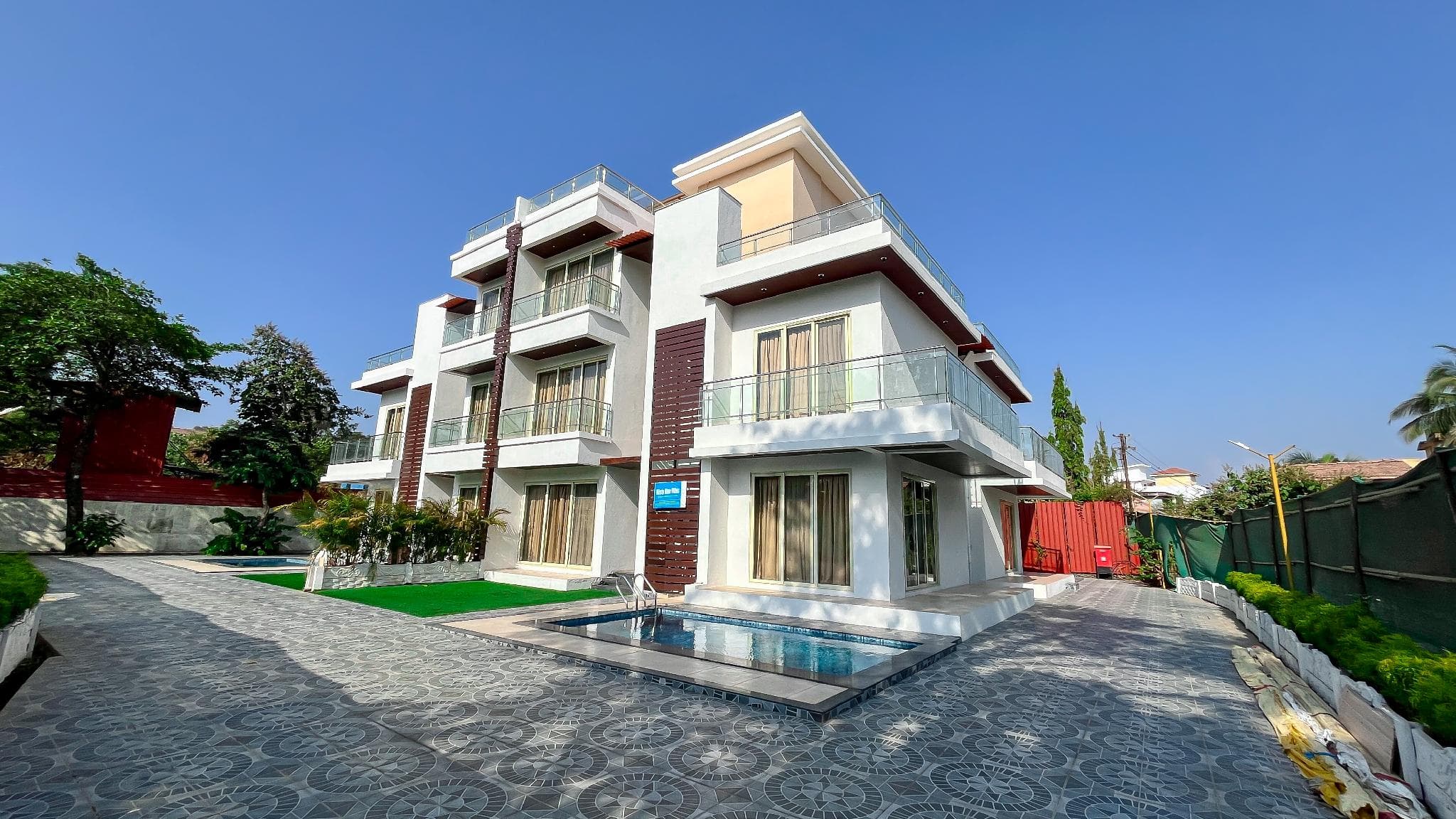 Misty Blues Resort & Villas photo 3