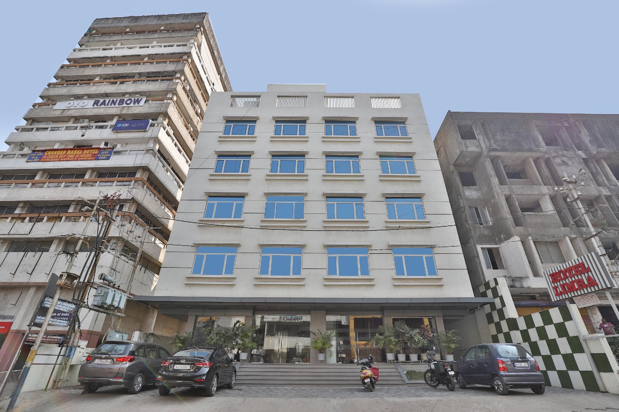 Hotel Limra Vadodara photo 5