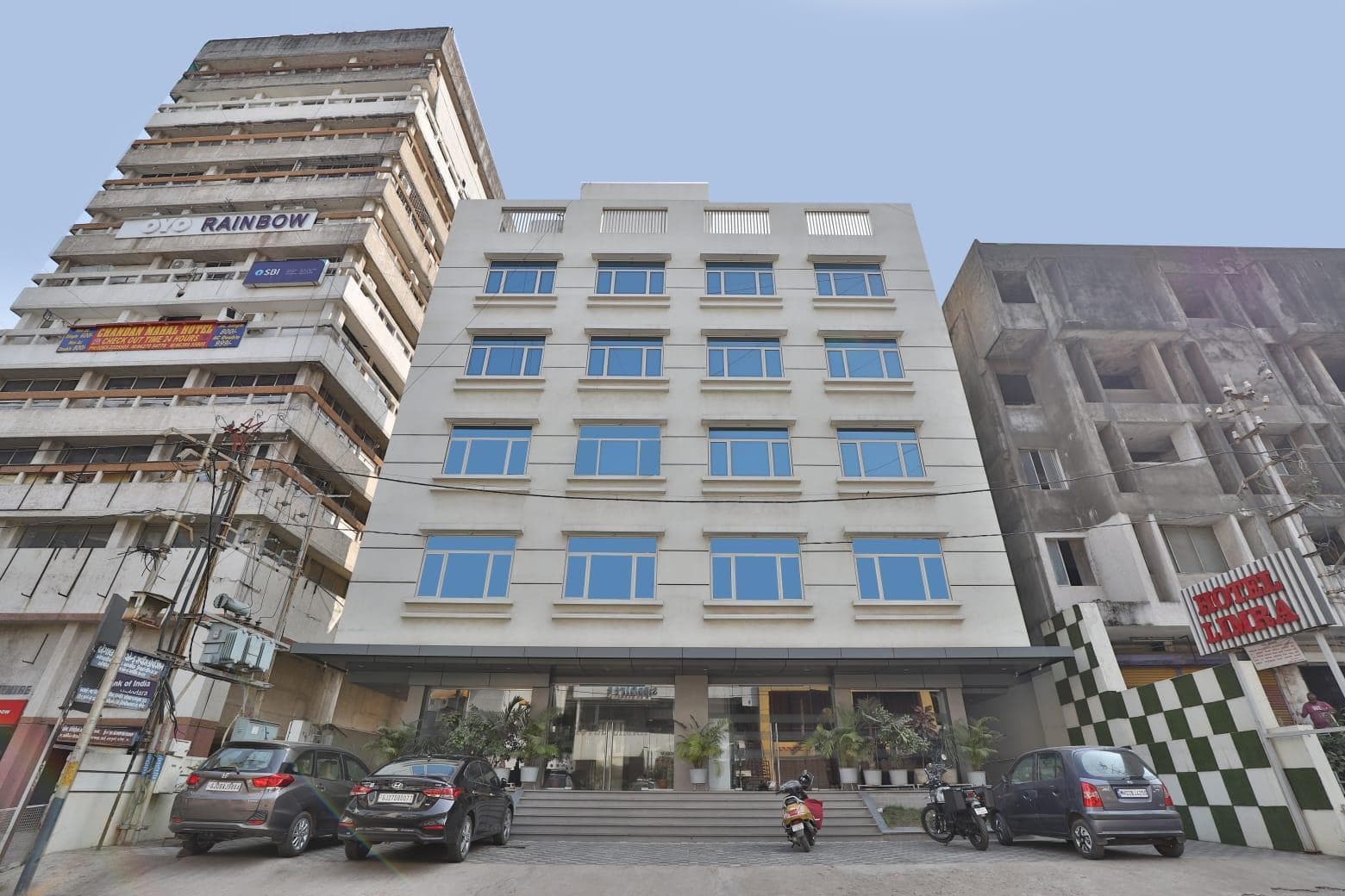 Hotel Limra Vadodara photo 4