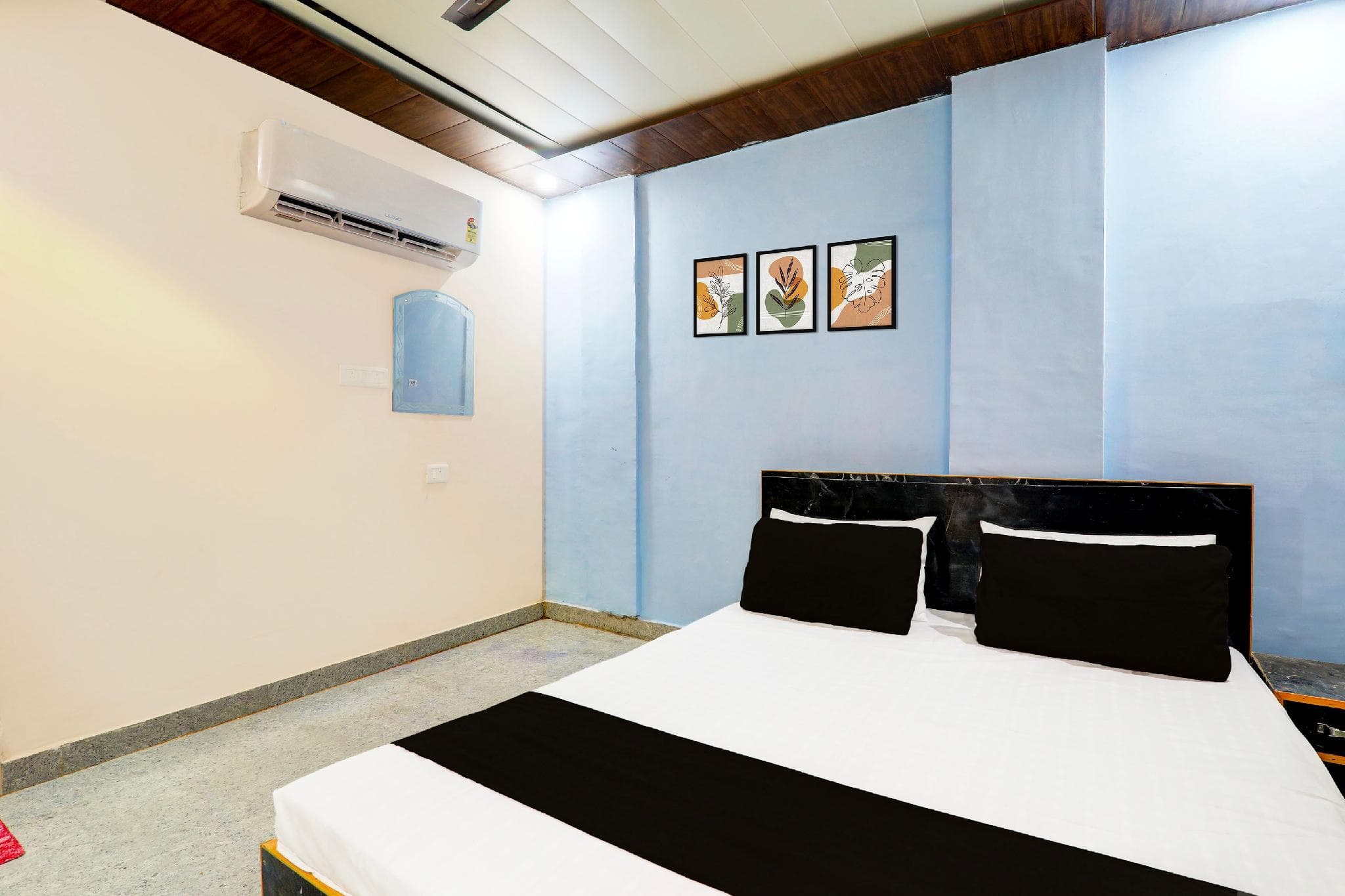 Super Hotel O Shivay Inn photo 2