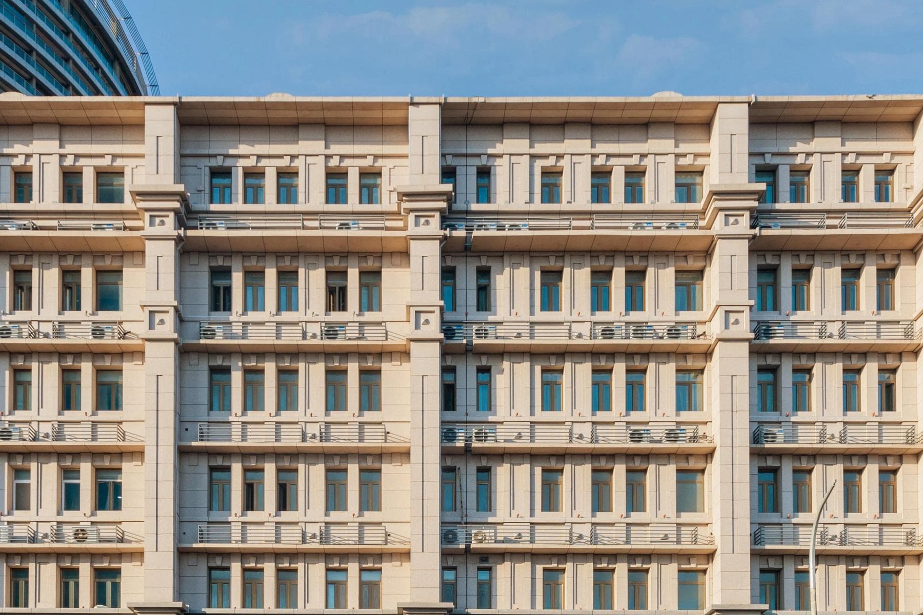 Yitel Collection Qingdao Zhanqiao Railway Station East Square photo 4