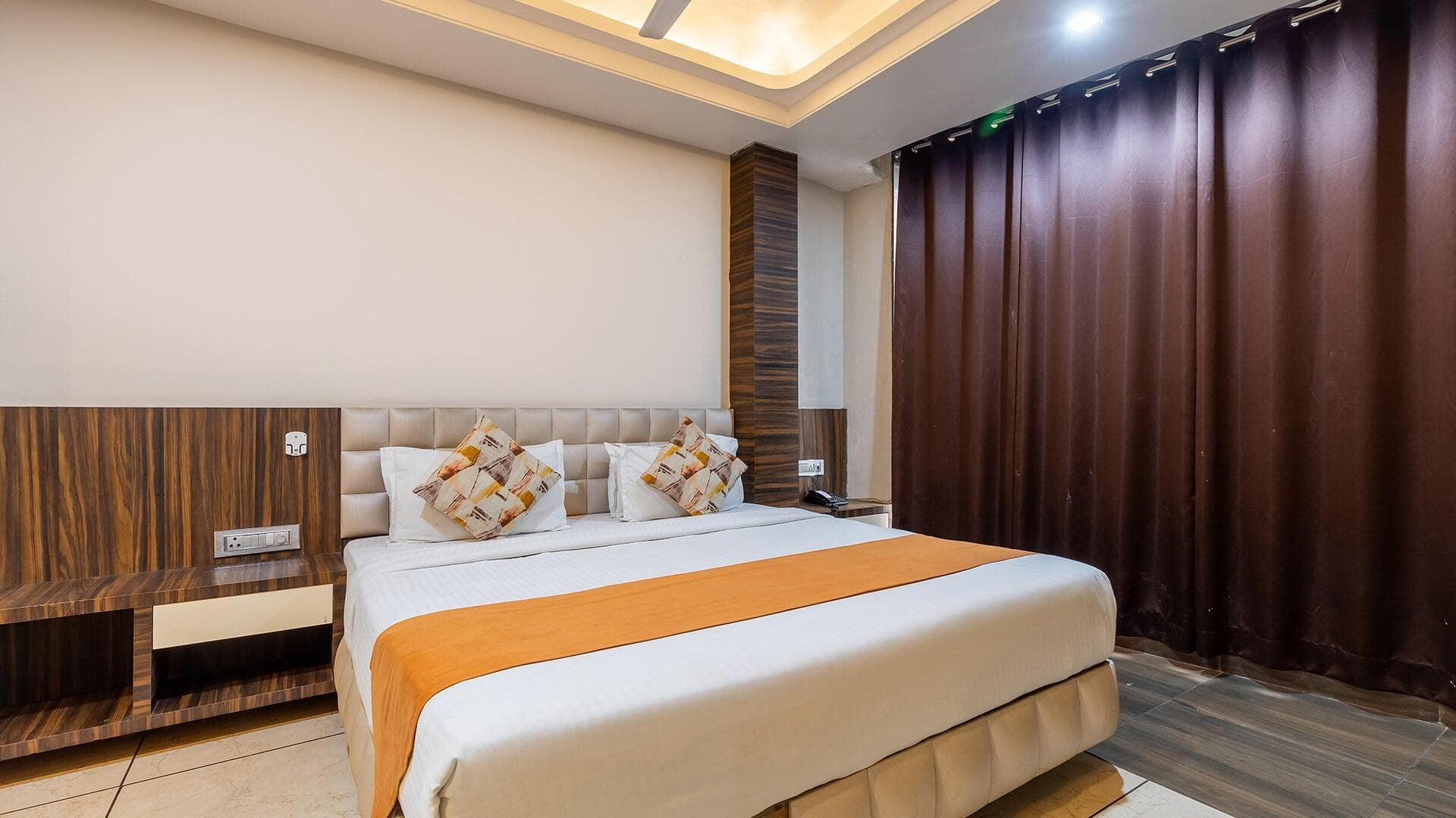 Hotel The Bentree , MP Nagar ,Bhopal photo 2
