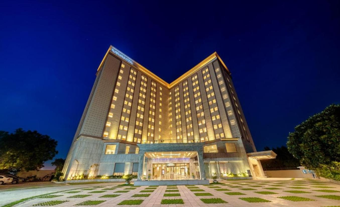 Vivanta Ahmedabad SG Highway photo 4