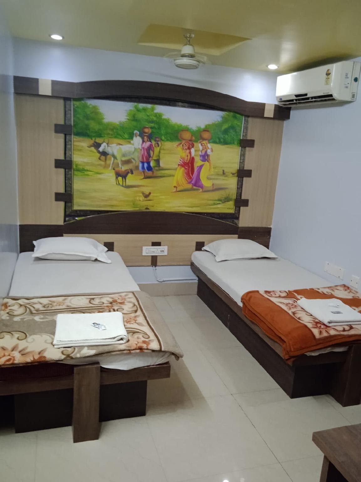 HOTEL SRI KRISHNA INTERNATIONAL photo 2