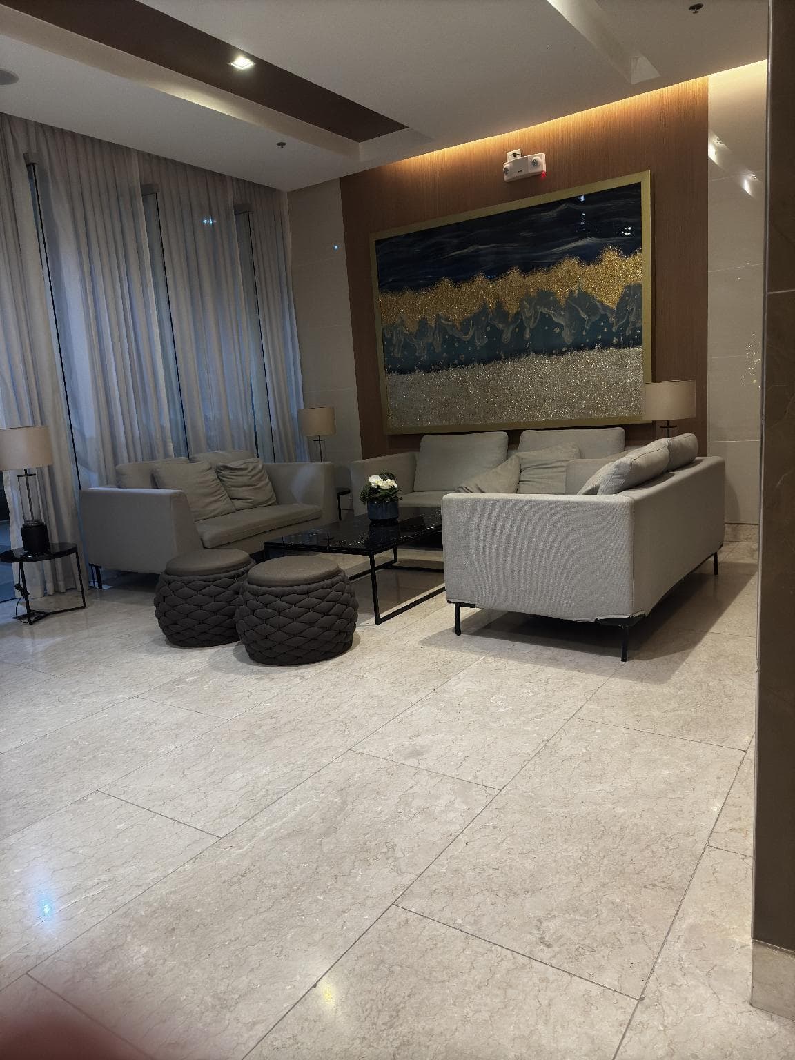 Solana Staycation Suites at Shore 3 Residence photo 4