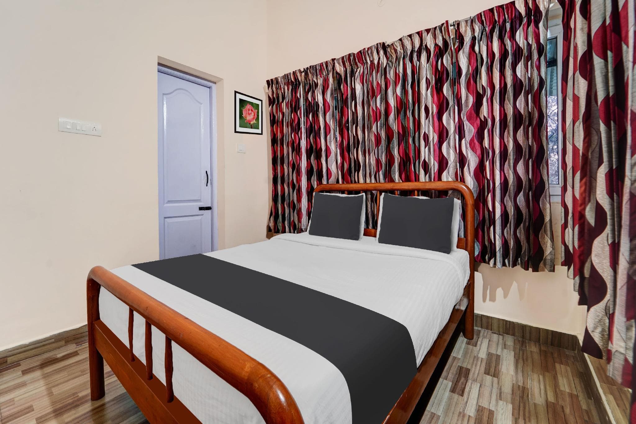 Hotel O God inn