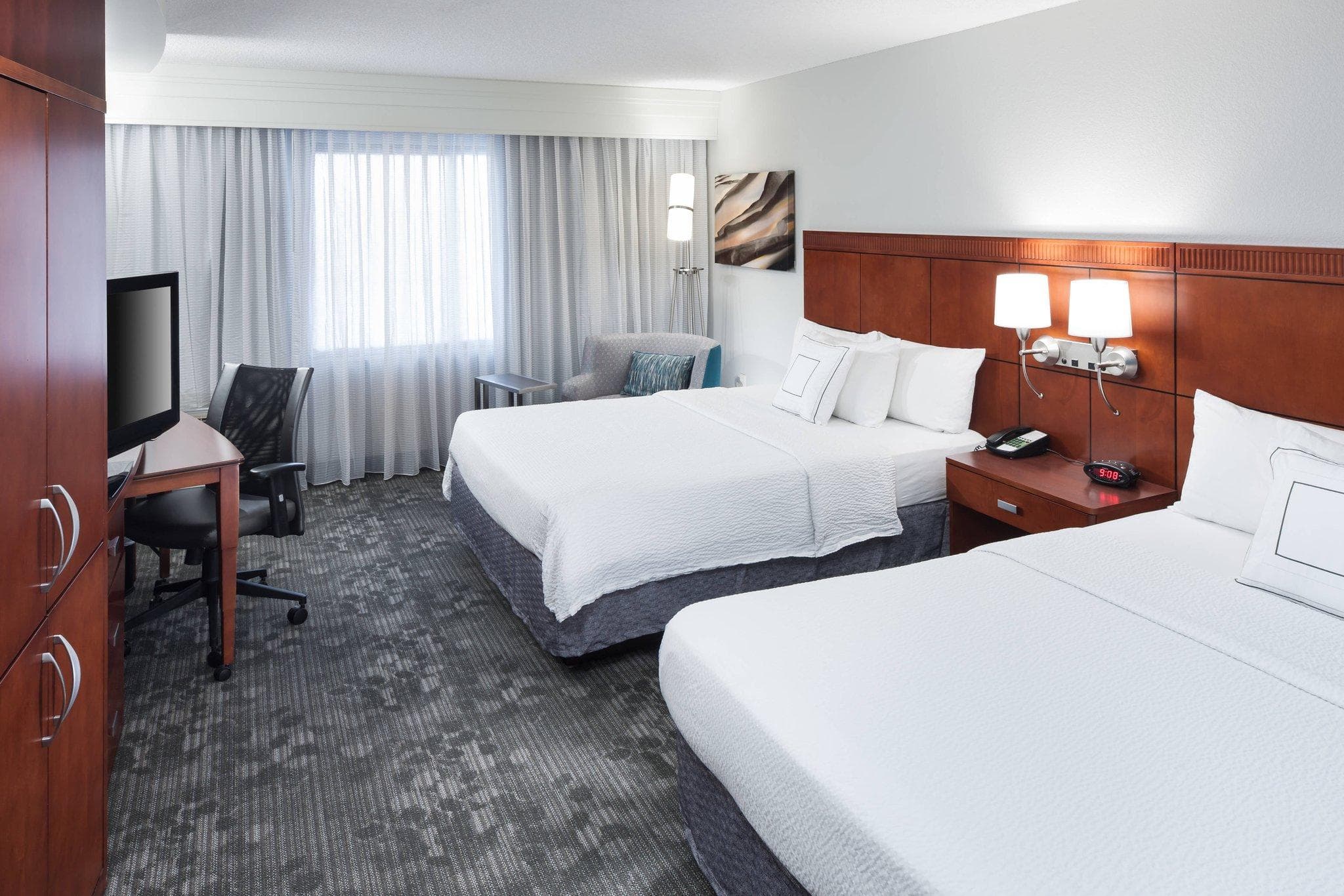 Courtyard by Marriott Hattiesburg photo 2