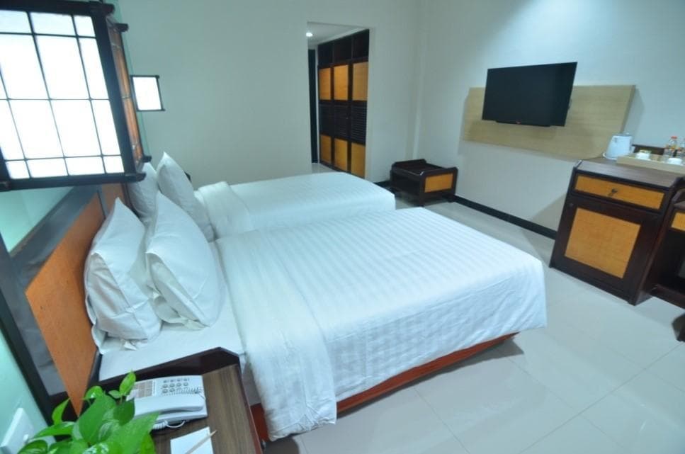 Hotel Sofia Juanda photo 2