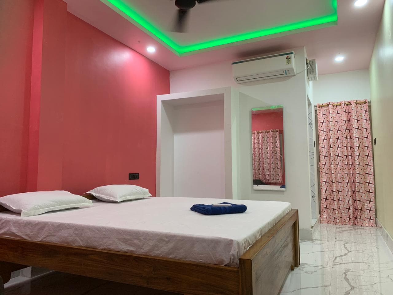 SHREE GUNDICHA LODGE photo 5