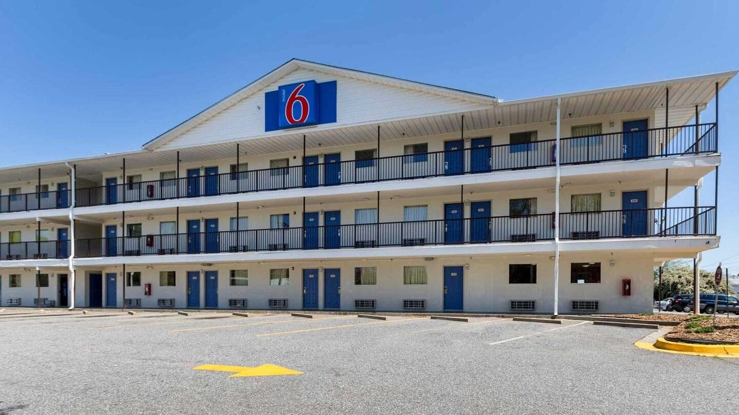 Motel 6 Greenville, SC