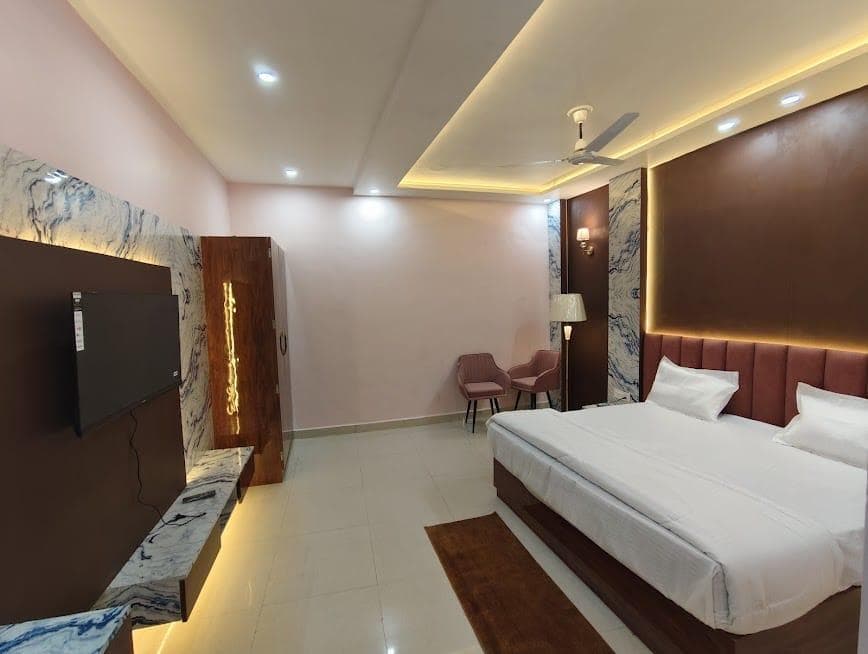 VKN HOTELS & RESORTS