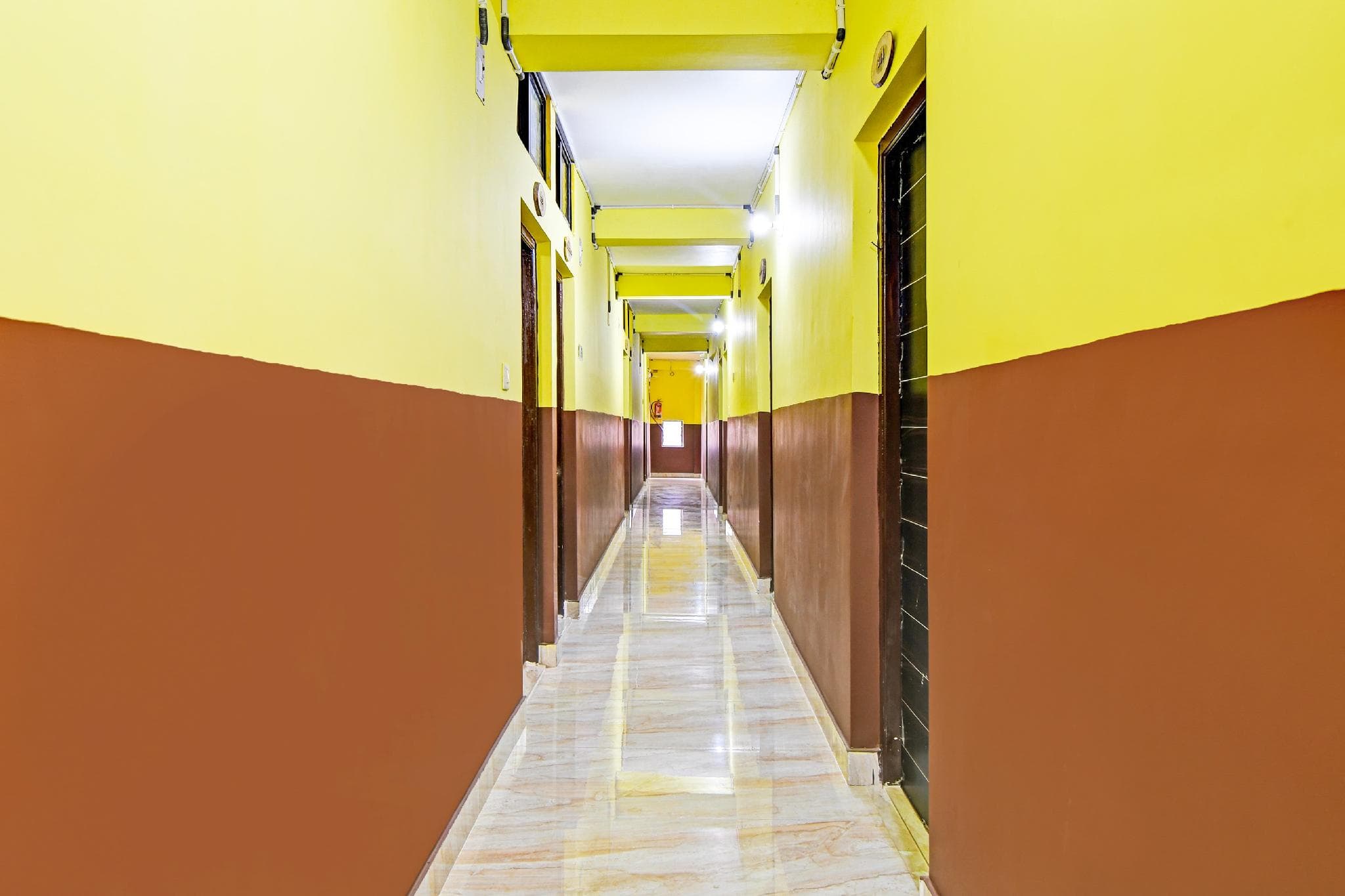 Super Hotel O Kabardanga More Kolkata Formerly Royal Crown Banquet photo 3