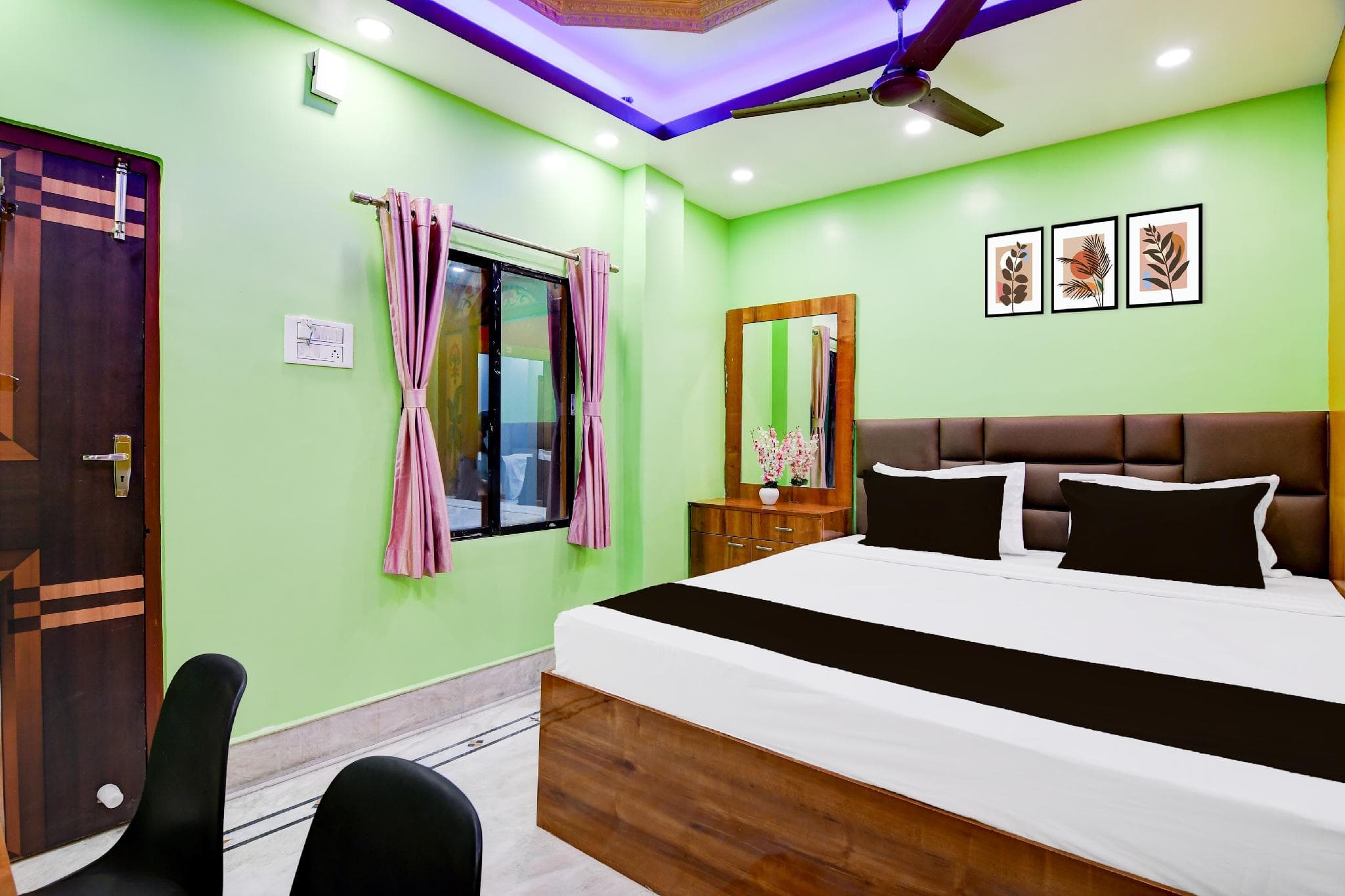 Hotel O Madhyamgram Railway Station Formerly Dolphin photo 2
