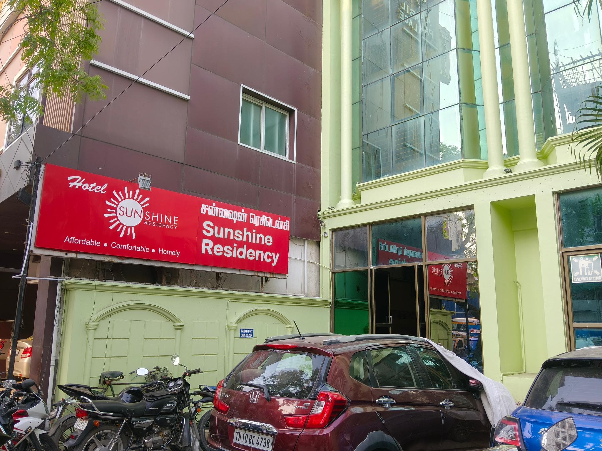 Hotel Sunshine Residency
