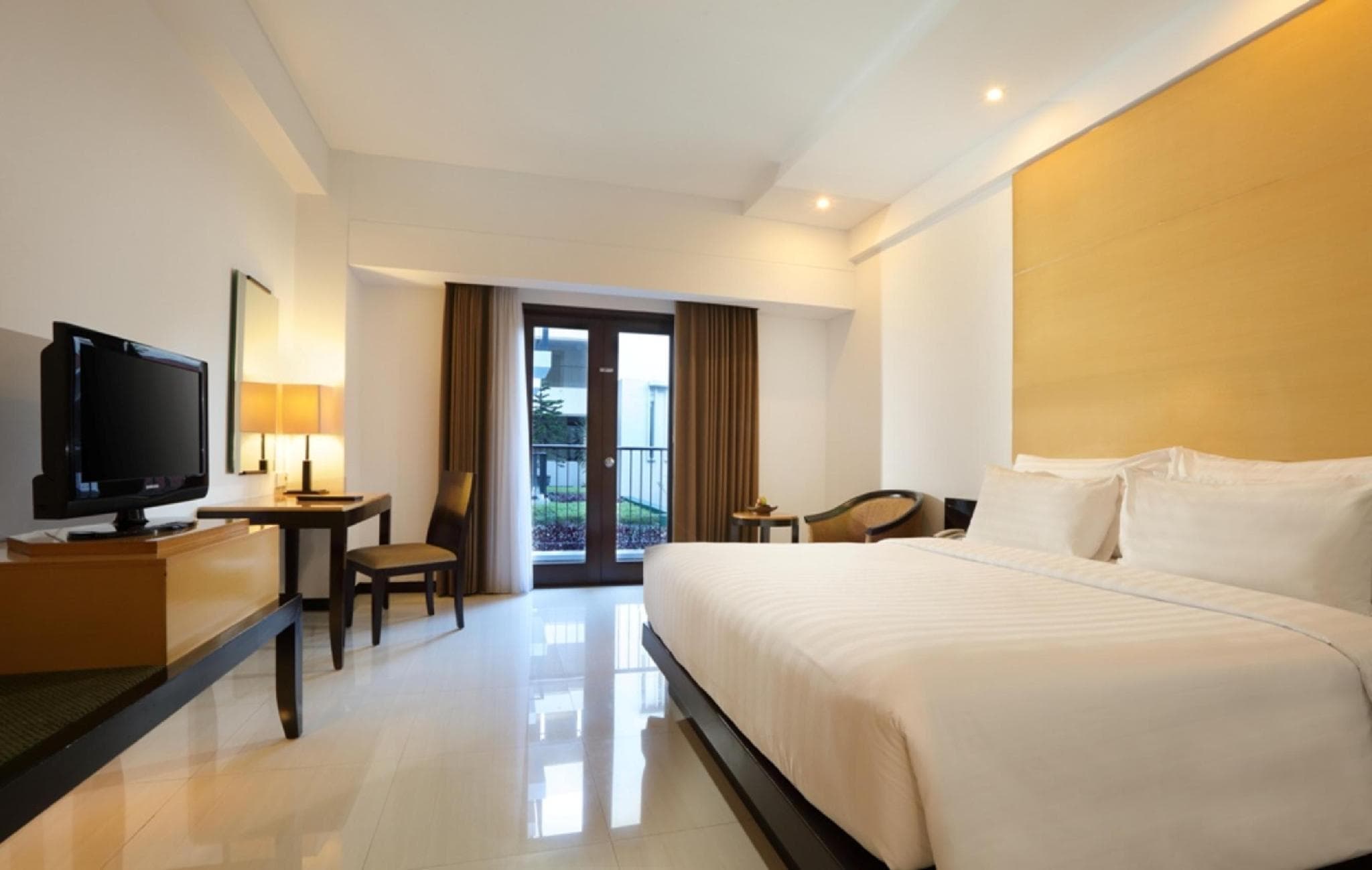 Hotel Santika Premiere Malang photo 2