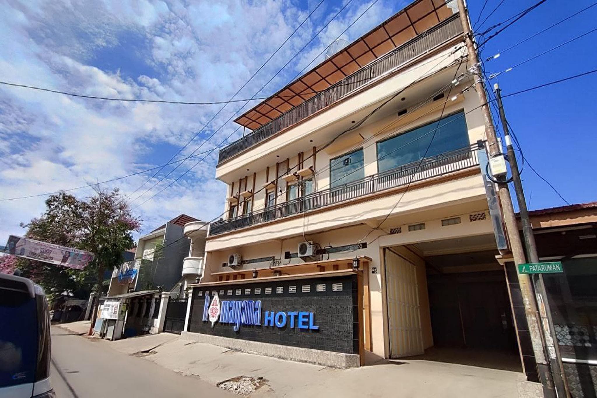 Hotel Ramayana Garut photo 3