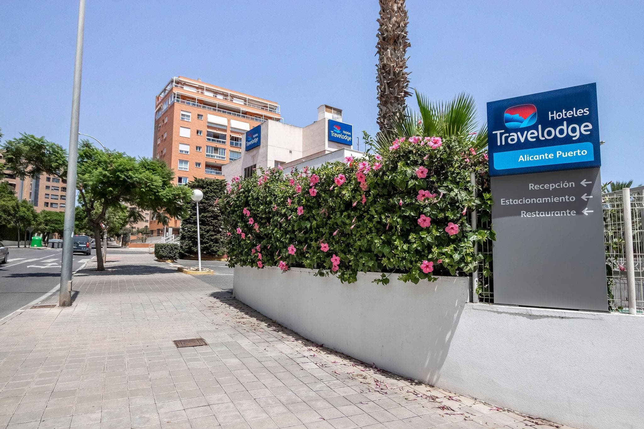Travelodge Alicante Puerto photo 5