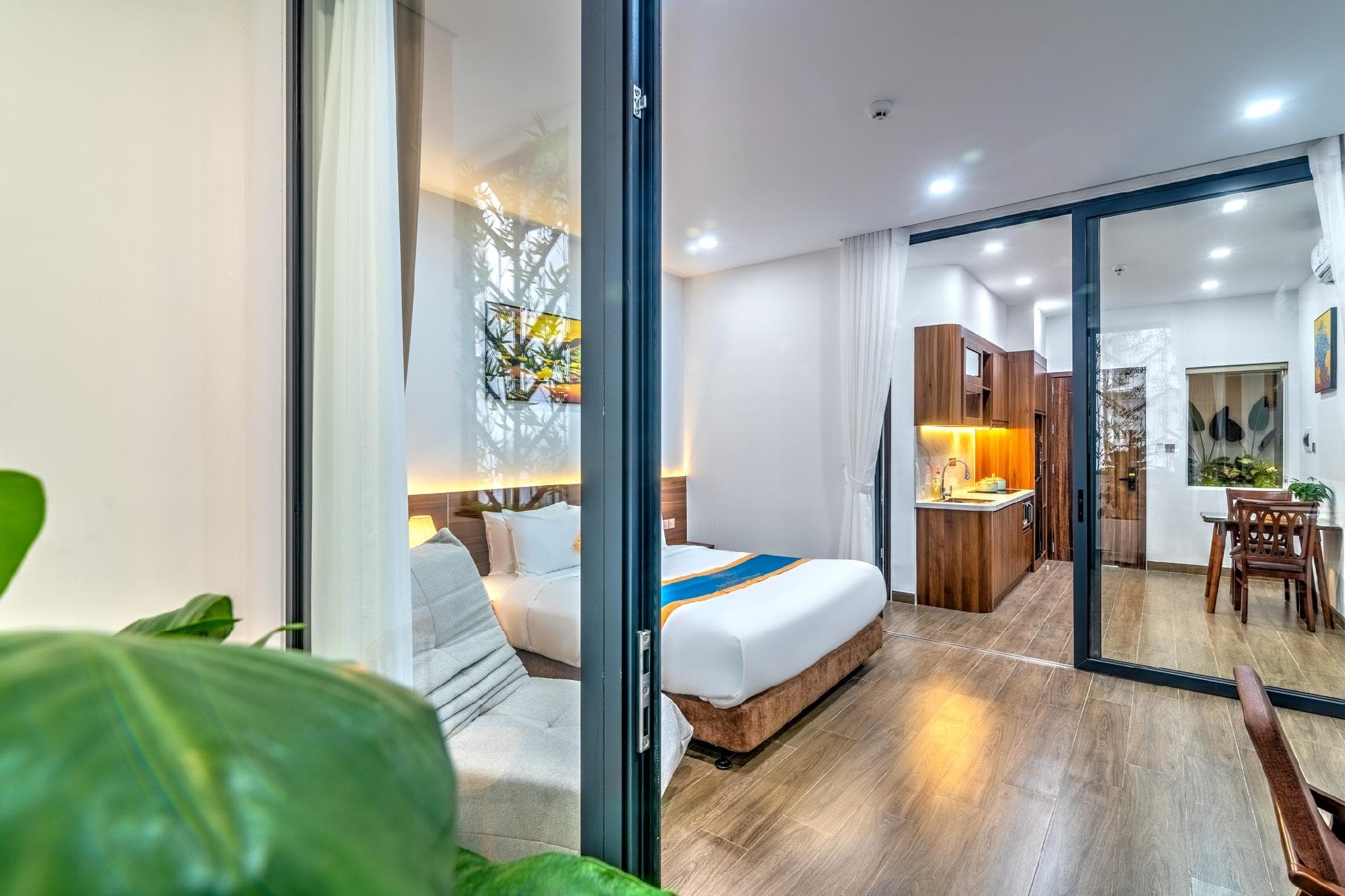 ZenHome Hotel & Apartments Da Nang photo 2