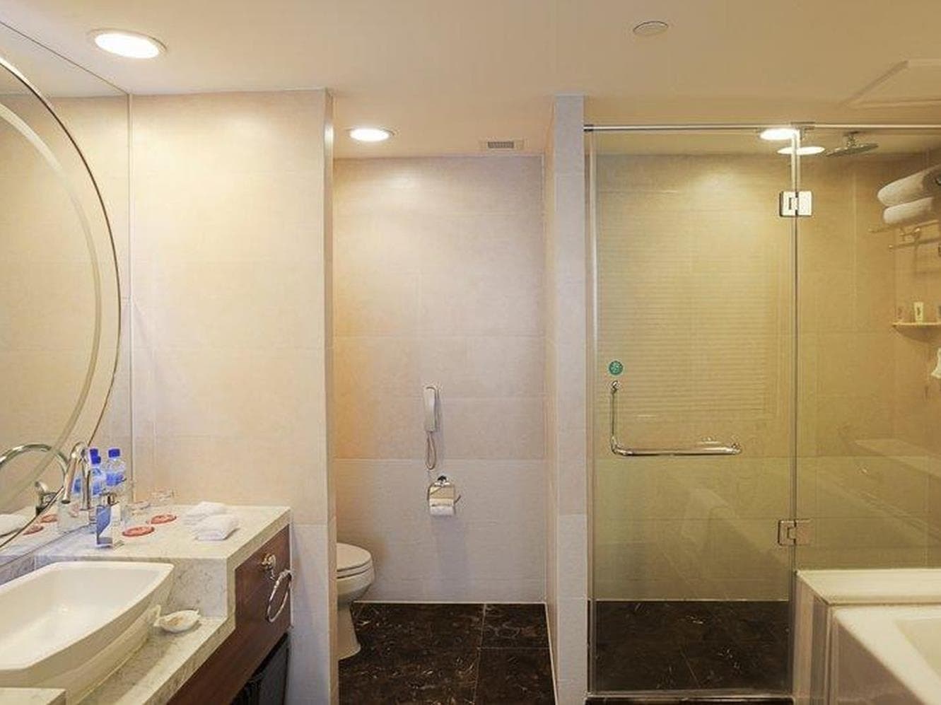 Crowne Plaza City Center Ningbo By IHG photo 2