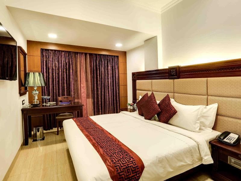 Golden Chariot Vasai - Hotel and Spa photo 2