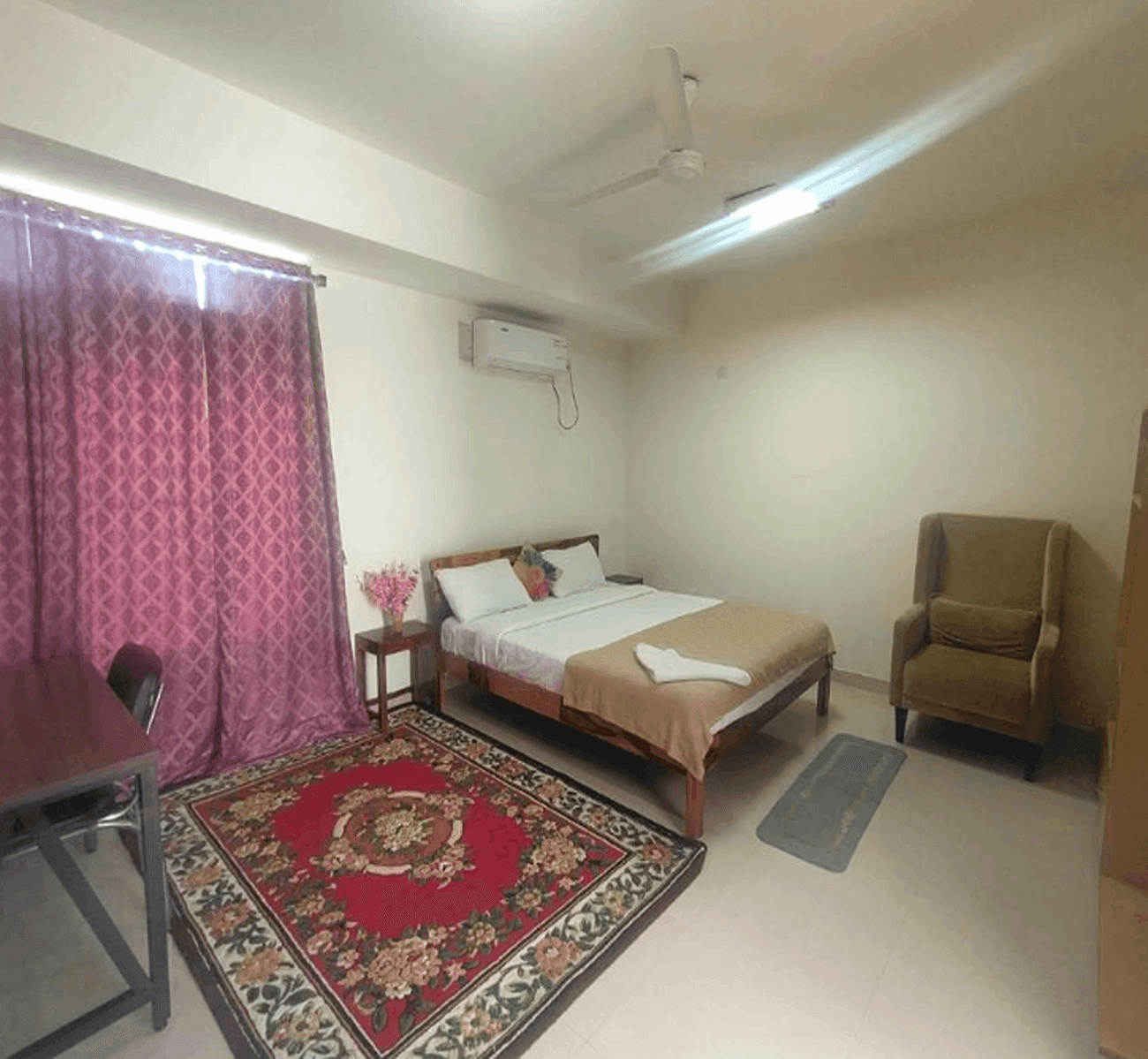 Revkeys Corporate Stay photo 2