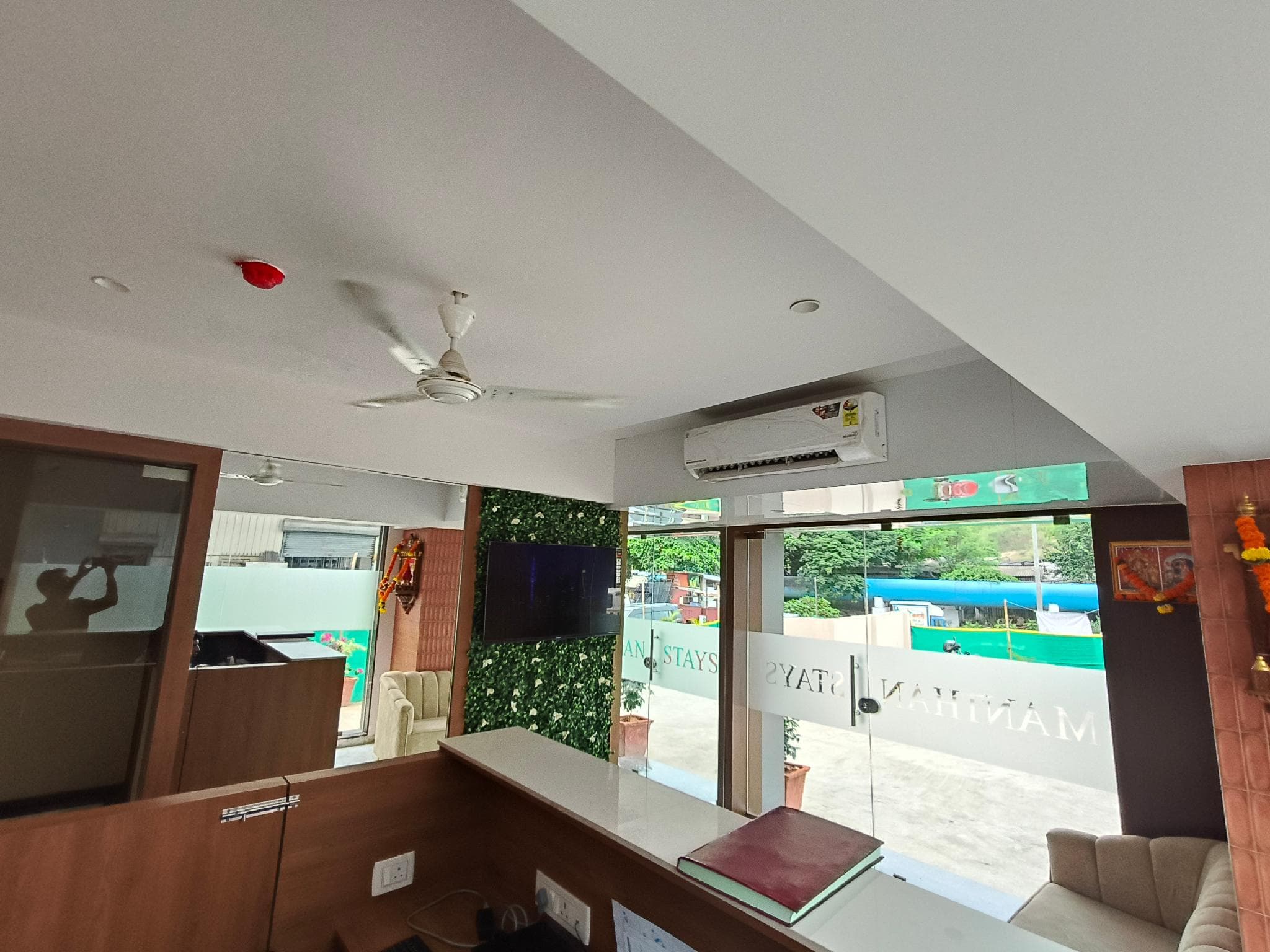 Hotel Manthan Stays - Airoli, Digha