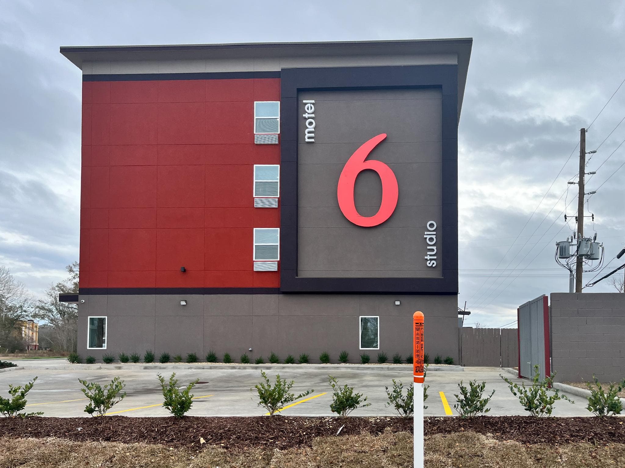 Studio 6 Gonzales, LA - Baton Rouge / Geismar / Prairieville I-10 photo 4