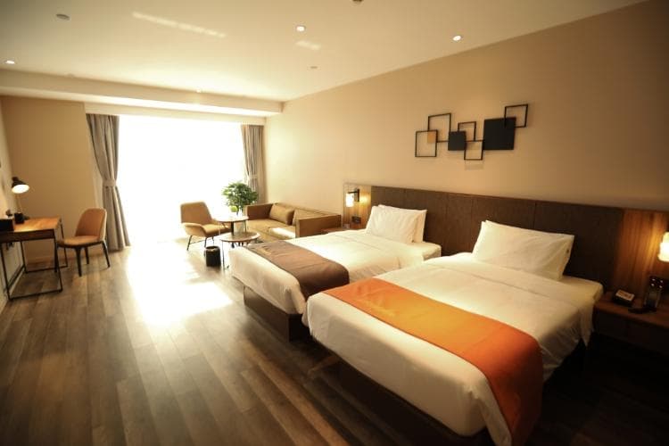 Home Inn Plus Linyi Hedong District Jiefang East Road Wuyue Plaza photo 4