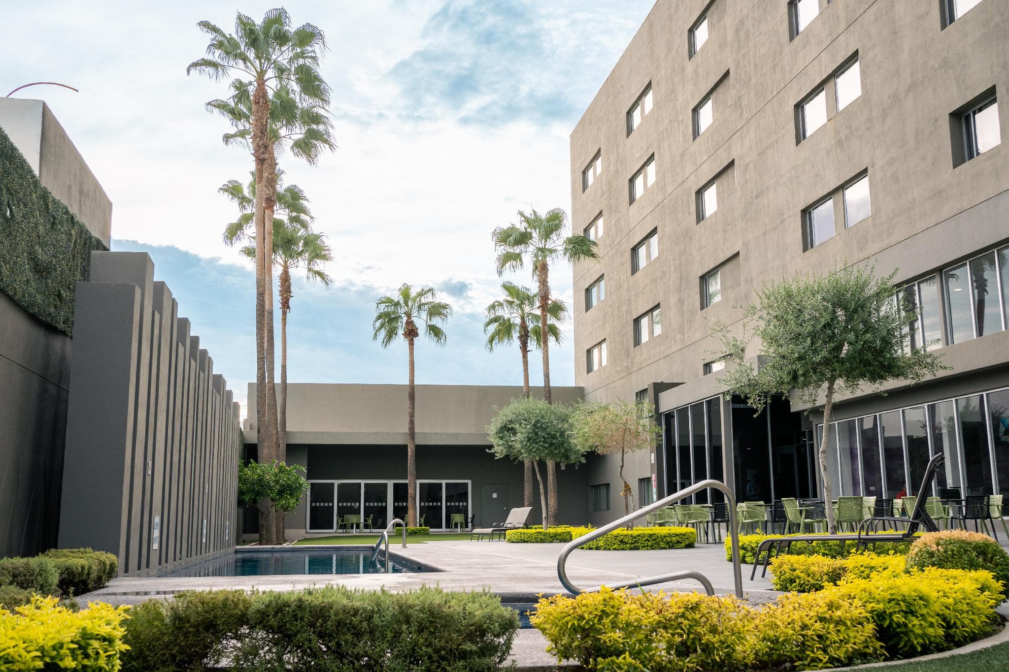 Holiday Inn Express & Suites Hermosillo photo 3