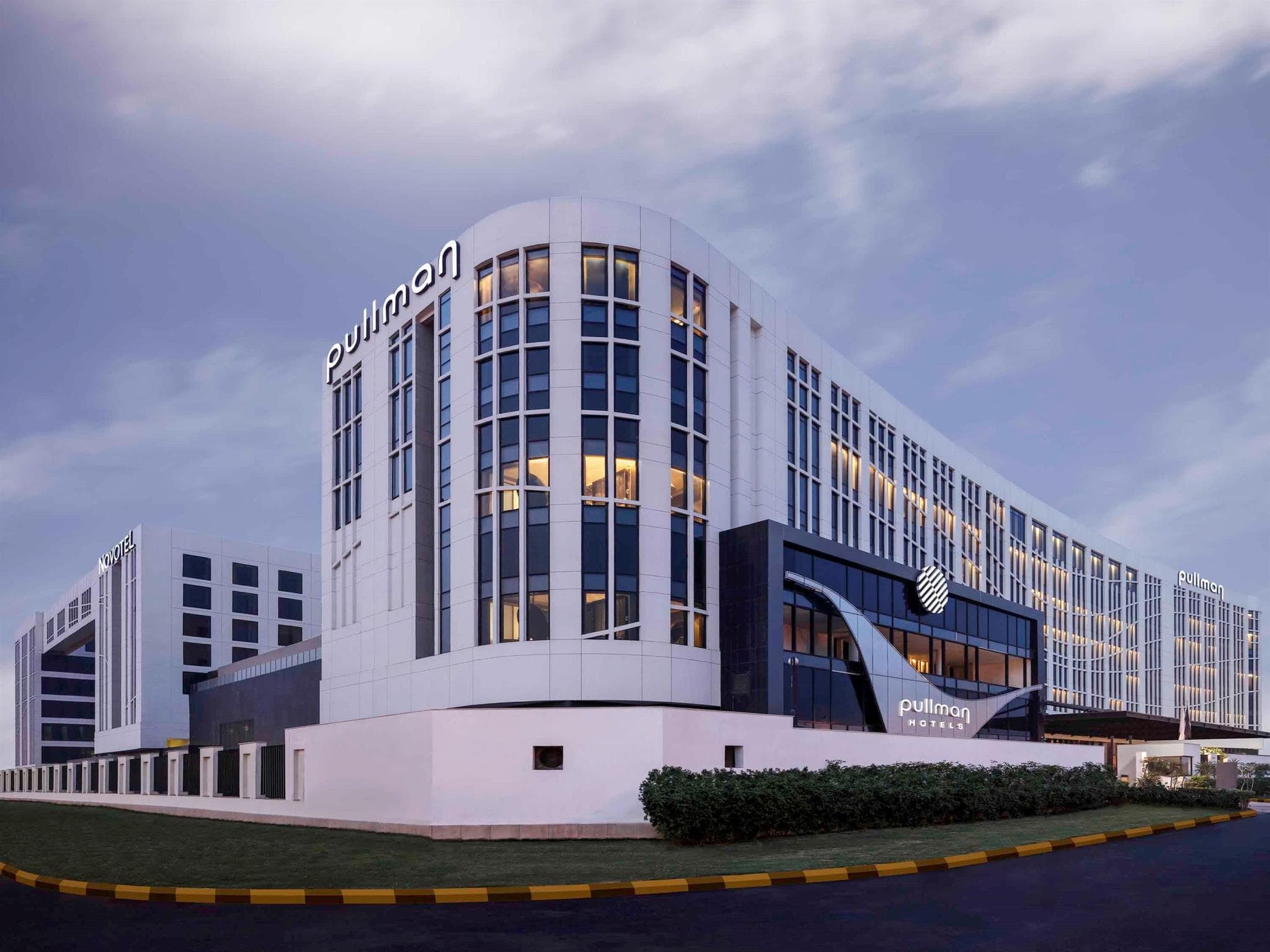 Pullman New Delhi Aerocity